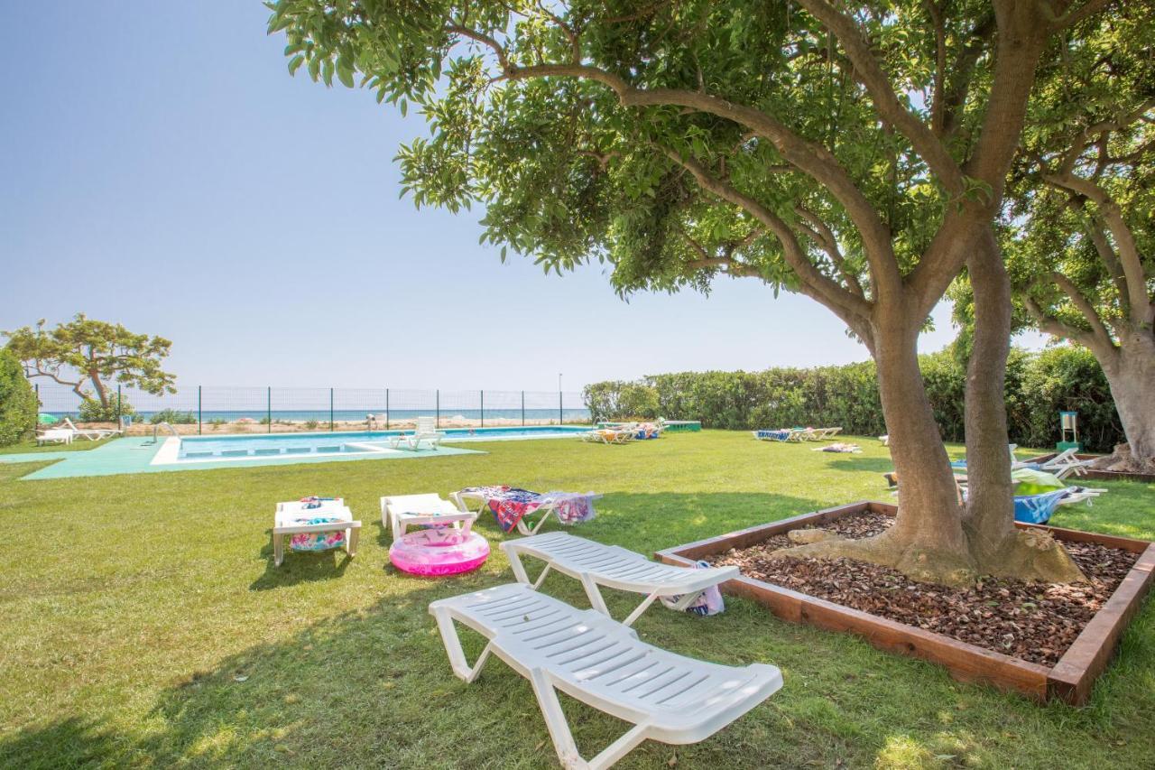 Santa Susanna Sunrise Apartment Екстериор снимка